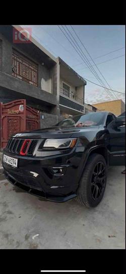 جیپ گراند شیرۆکی